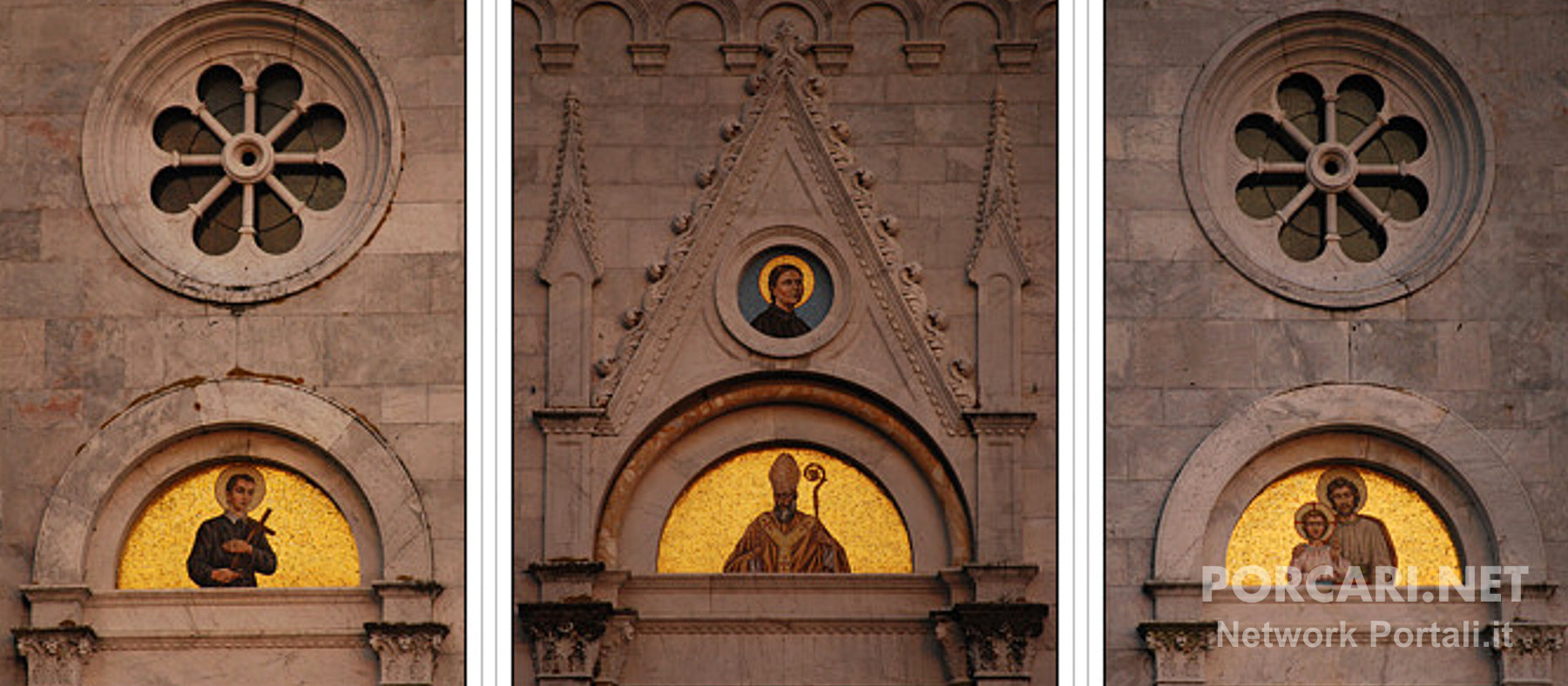 Chiesa di Porcari - dettaglio mosaici in facciata